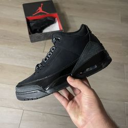 NEW Black Cat 3s (Sz 9.5)