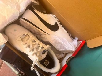 Brand New Nike Kids Cortez White Size 3.5Y