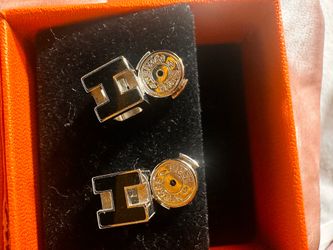 Hermes Cage d'H Stud Earrings in Black and Palladium-Tone