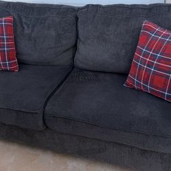 Couch (free Delivery)