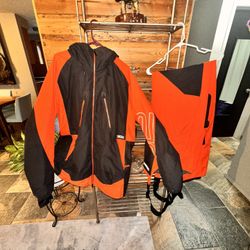 Full Fit Snowboarding Bibs And Jacket. 
