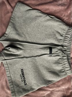 Dark Oat Essential Shorts Size Xs