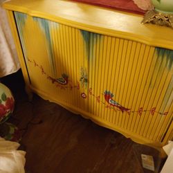 Vintage Accordion Doors Cabinet Tv Dresser 