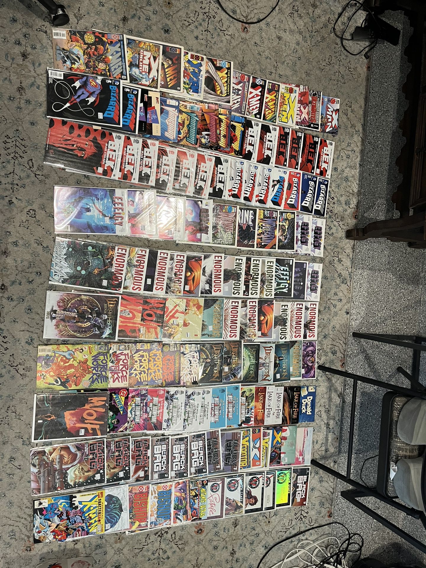 Lot Of Comic Books X-men, Vanguard,  Black Bag, Enormous