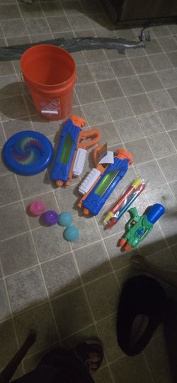 Water Guns/balloons