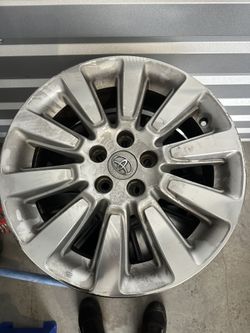 2015 Toyota Sienna Stock Wheels