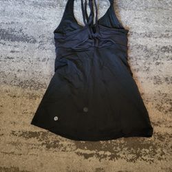 Lululemon Top Sz 4