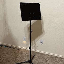 Band Stand With Transportation Case