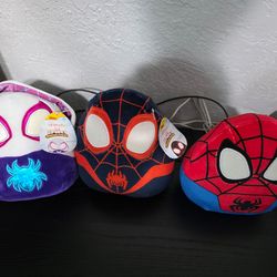 Squish mellow spider verse