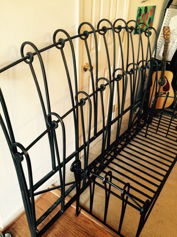 Pier 1 Wrought Iron Head Footboards Frame Matching Bench 3