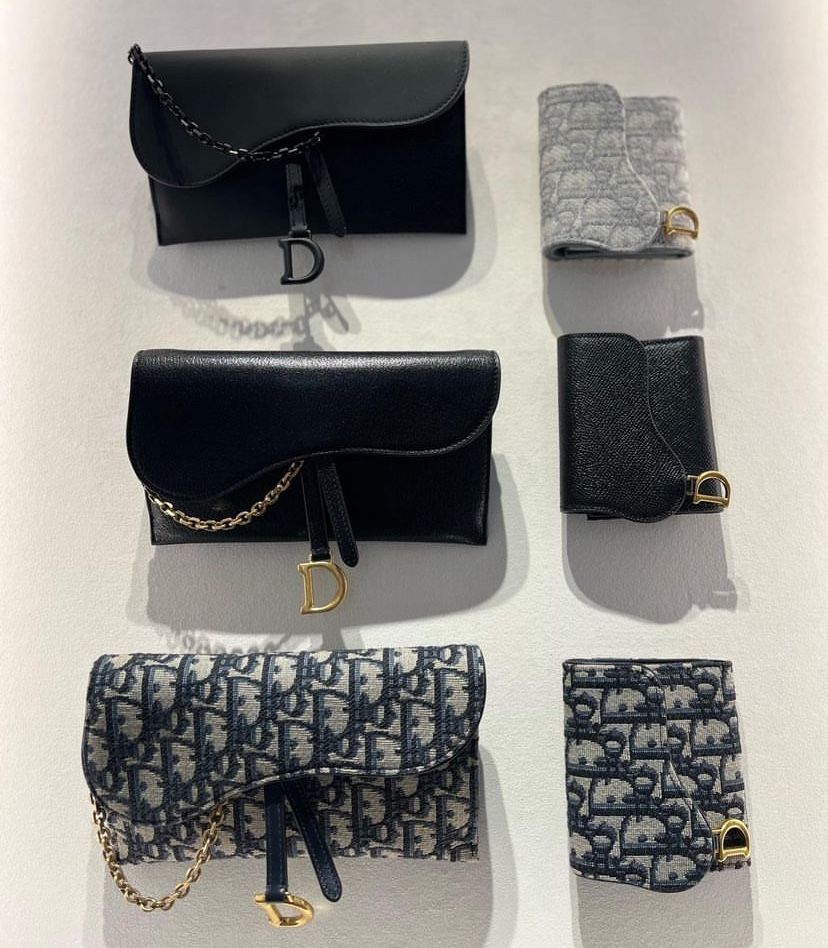 Women’s Dior Wallets