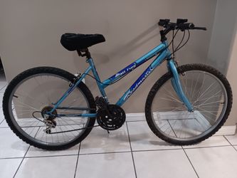 Bicicleta Roadmaster 26" $60