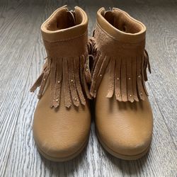 Little Girls Boots - Size 8