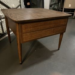 MCM American Of Martinsville Rattan Formica Top End Table