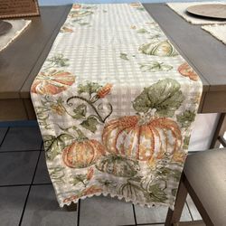 Fall Table Runner