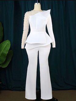 Elegant white outfit Size XL