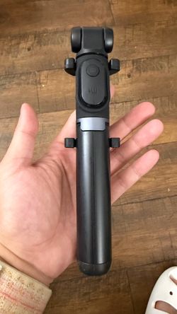 Xiaomi Mi Selfie Stick Tripod bluetooth