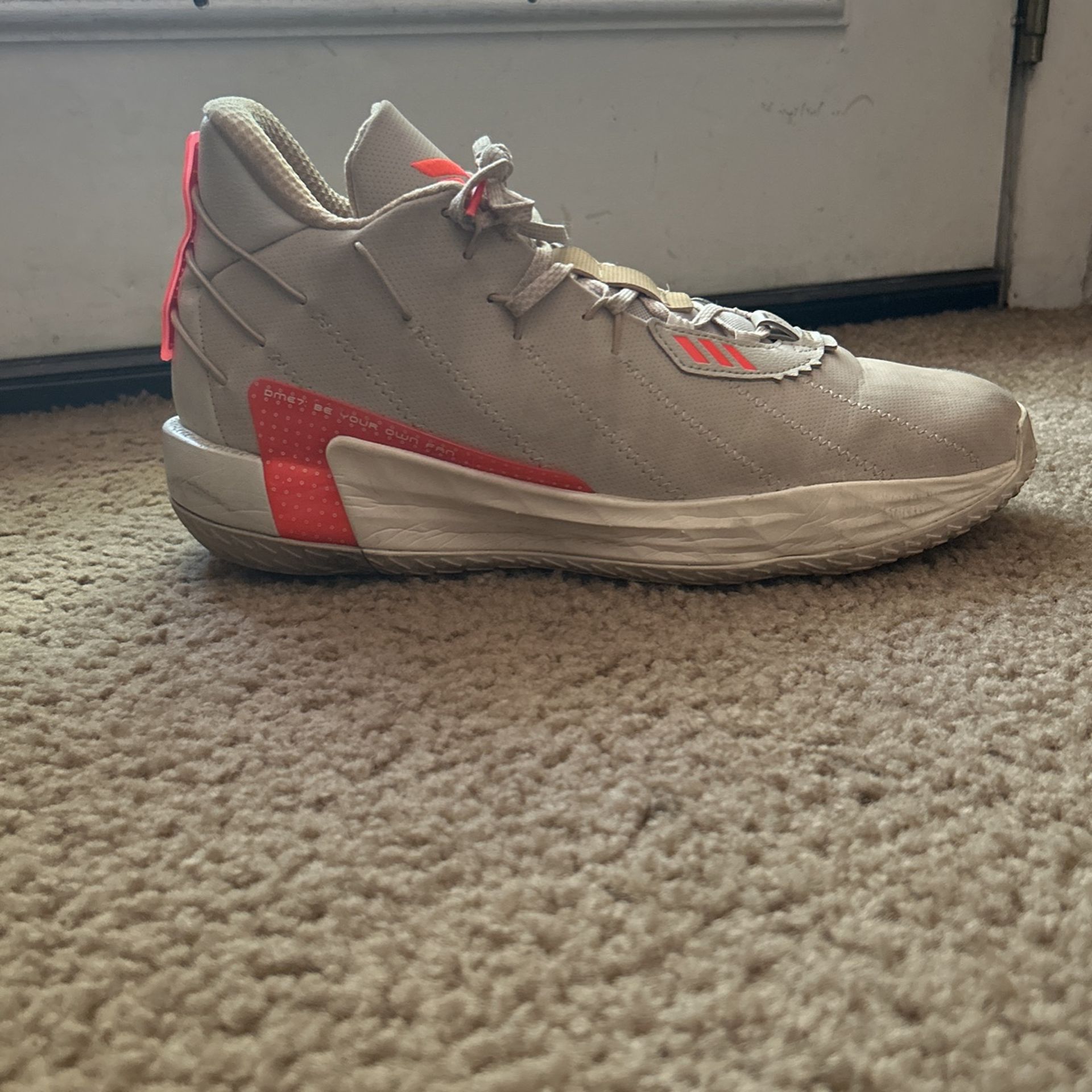 Damian Lillard (used) 11.5