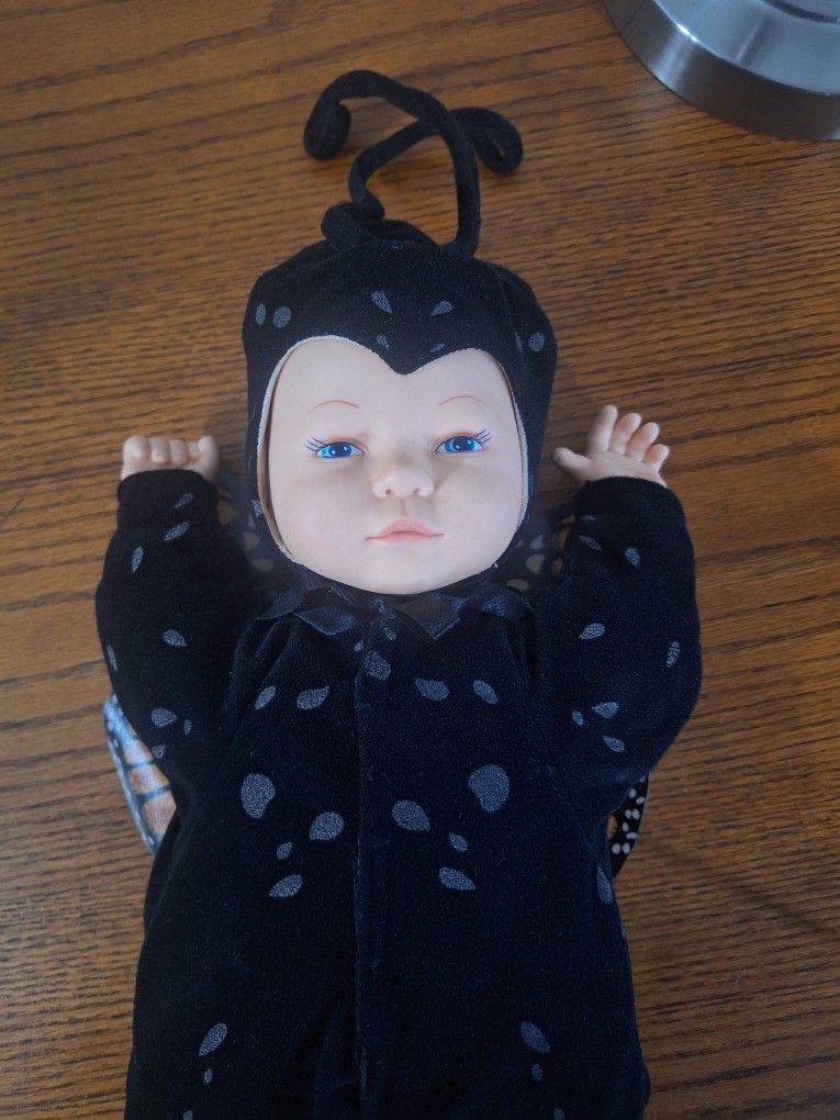 Vintage Anne Geddes Monarch Butterfly Collectors Baby Doll 16" Awake