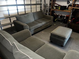 Green Sofa Set With Ottoman