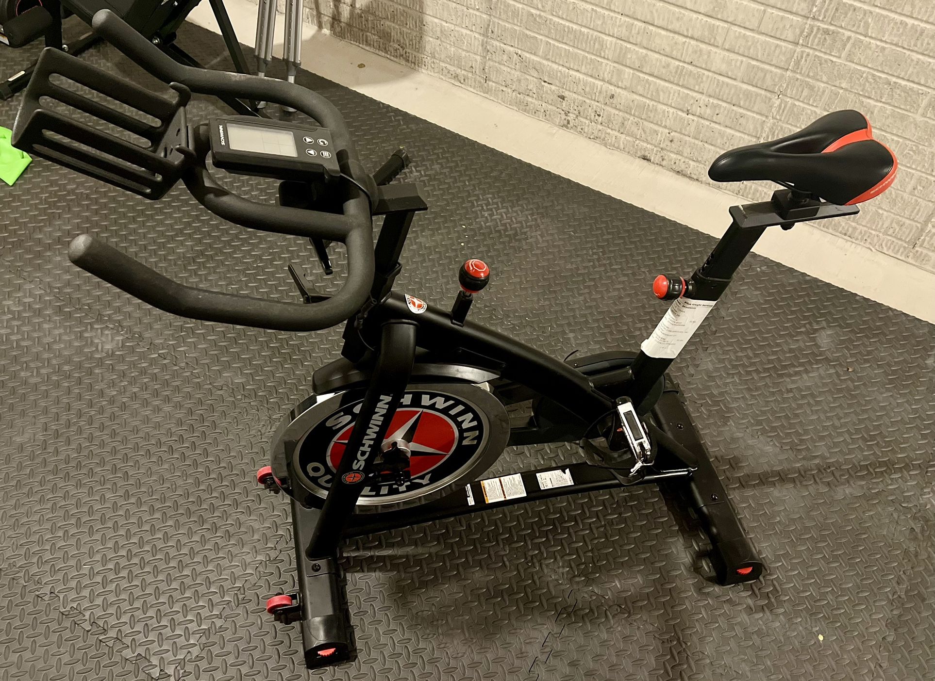 Schwinn IC3 EXERCISE Bike