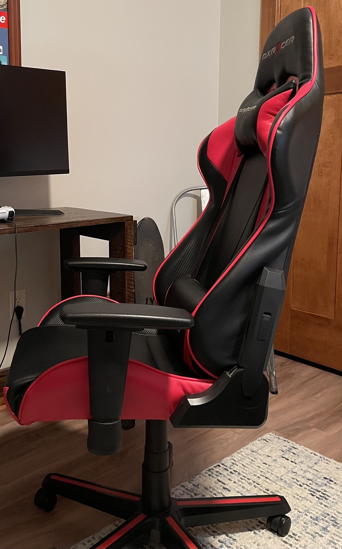 DXRacer gaming Chair