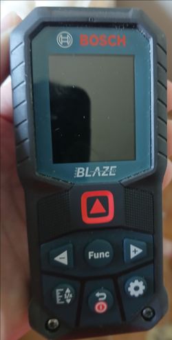 Bosch GLM165-22 Laser Measure.