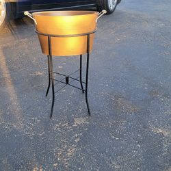 Copper Tub And Stand