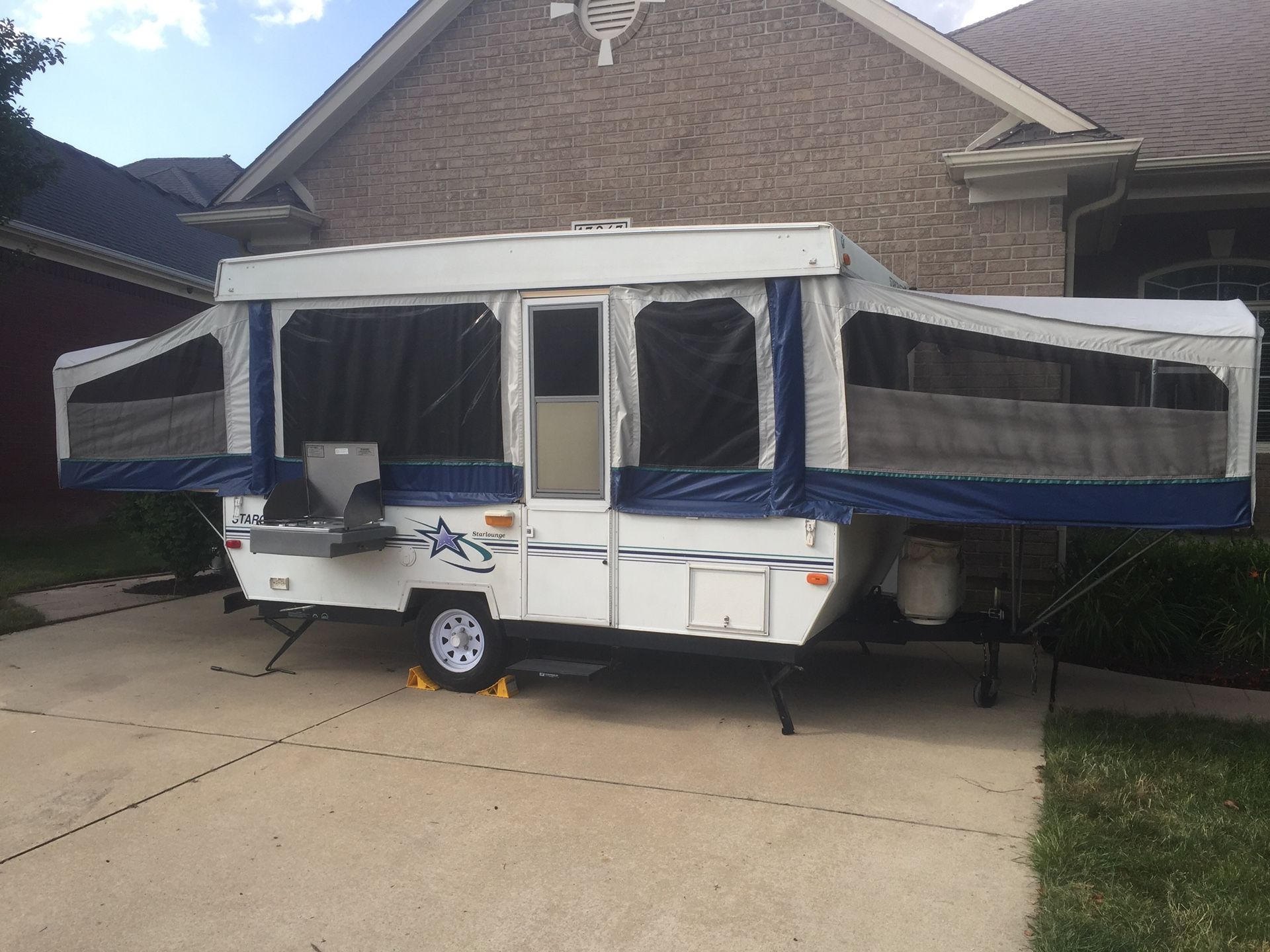 Starcraft 1999 Pop up Camper