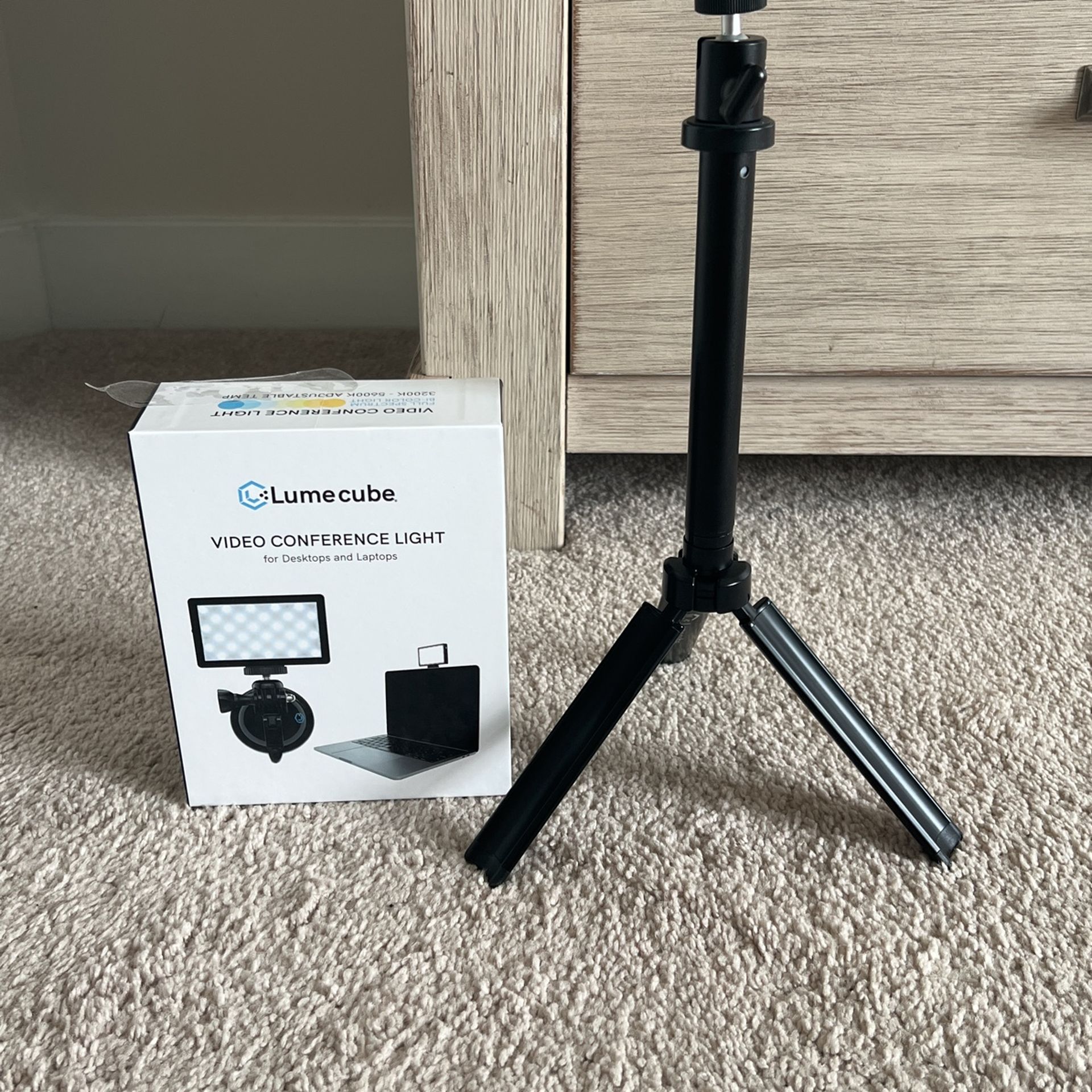 Video Conference Light and Desktop Tripod
