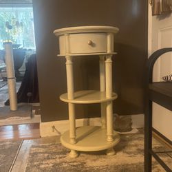 Ivory End Table/Side Table 
