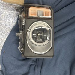 2024 2026 Toyota LAND Cruiser Right Headlights 