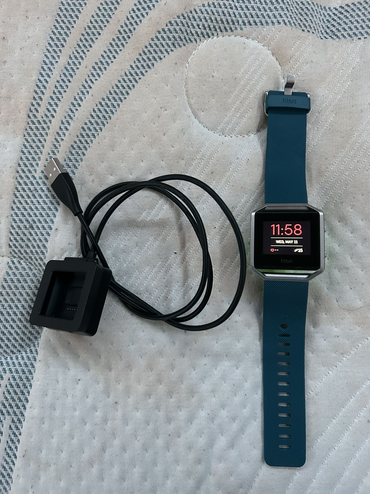 FitBit Blaze Smart Watch Fitness Tracker