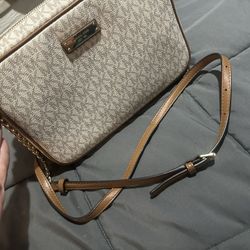 Michael Kors Crossbody 