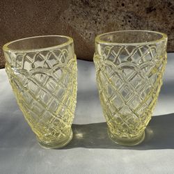 Pair Of L. E. Smith Depression Glasses Antique 