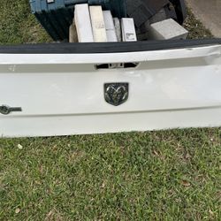 Ram 1500 Tail Gate