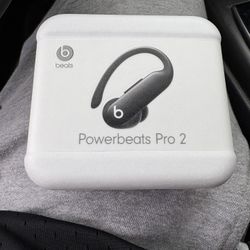 Powerbeats Pro2 