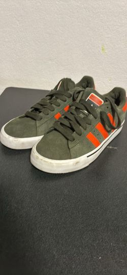 Men’s adidas size 9