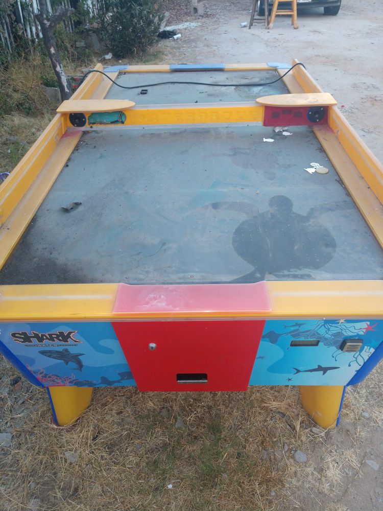 FREE! Outdoor Air Hockey game table FREE!