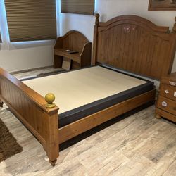 Full Size Bed Frame Set