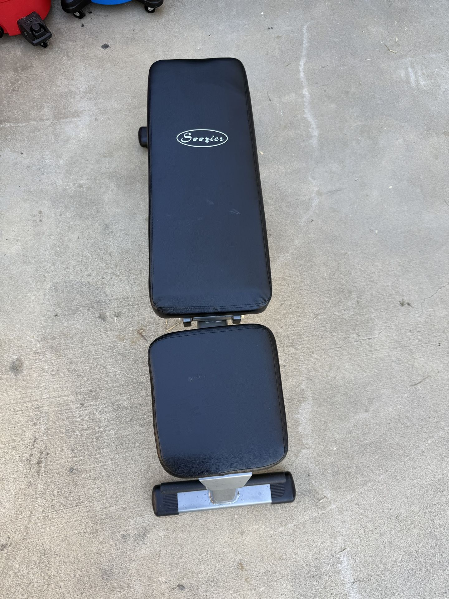 Adjustable Weight Bench