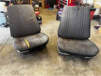 1968 Chevelle / GM A-Body Strato Bucket Seats – Pair (Low-Back, Side Release)