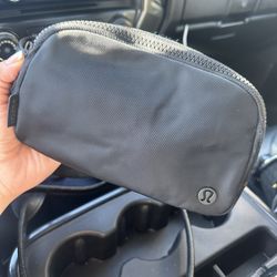 Lululemon Belt Bag 