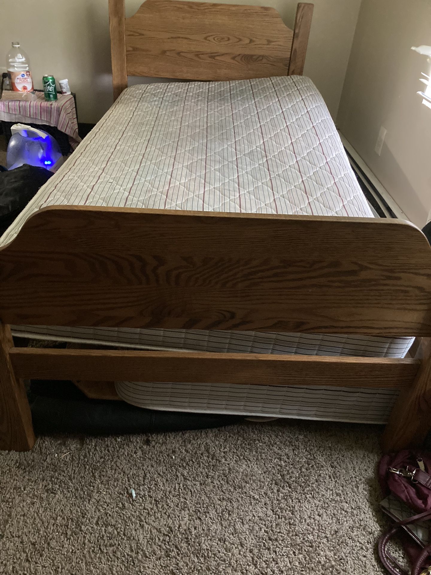 Wood bunkbed