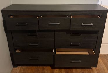 61” Dresser