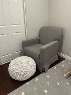 Nursing chair with foot rest