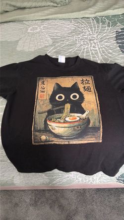 Black cat T-shirt