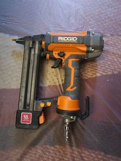 RIDGID Pneumatic 18-Gauge 1-1/2 in. Finish Stapler