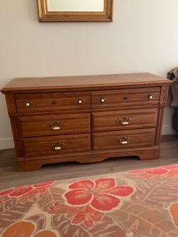 Six drawer dresser