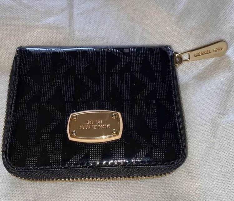 MICHAEL KORS BLACK SMALL Wallet